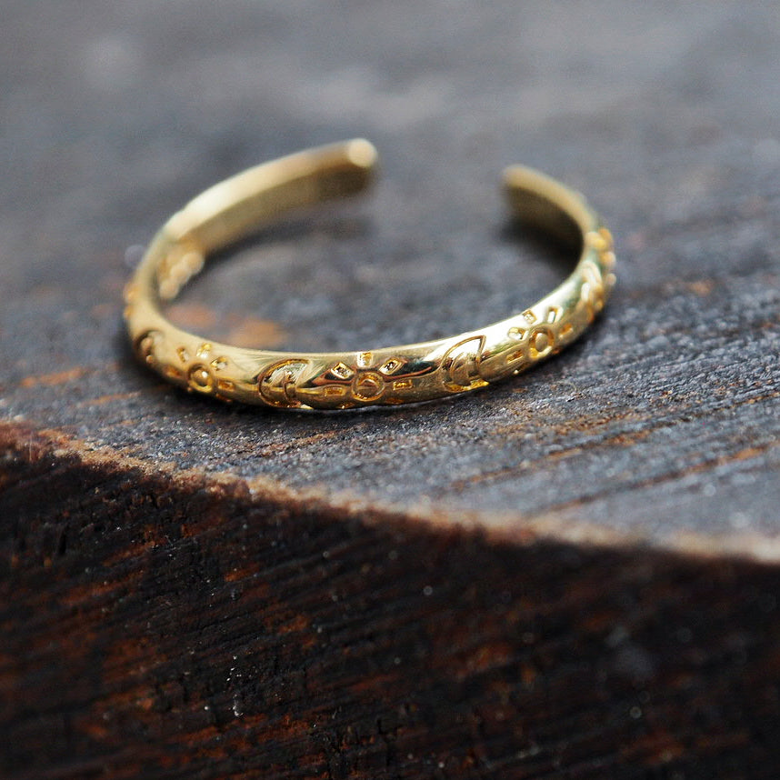 Lumen gold midi adjustable ring