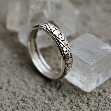 Lhotse sterling silver ring