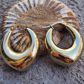 Sol gold hoop earrings