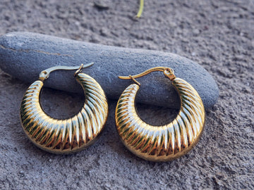 Vintage Vine gold hoop earrings