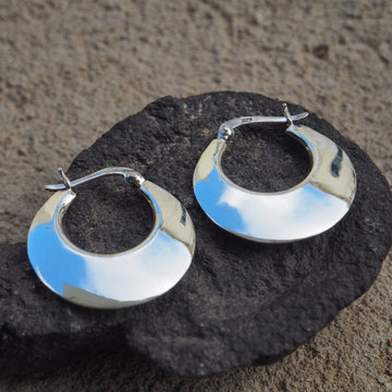 Luculia Silver hoop earrings