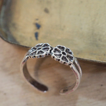 Bloom silver small adjustable ring