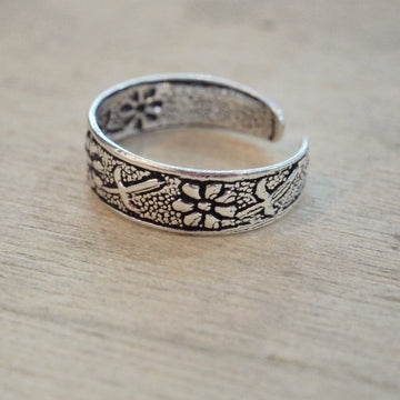 Garden silver small adjustable ring