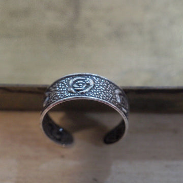 Blossom silver small adjustable ring