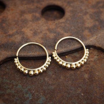 ten18.K gold hoop earrings-earrings-Magnetica