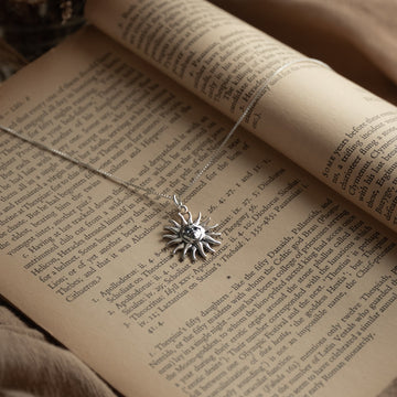 Aura silver necklace