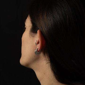 pointy titanium silver piercing ring