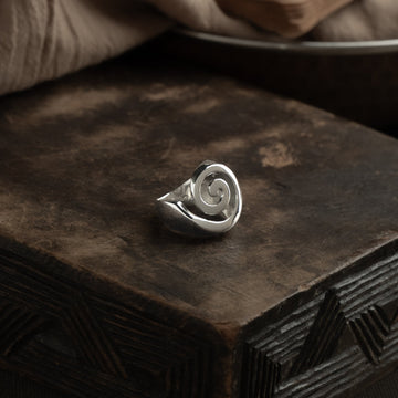 Kora silver ring