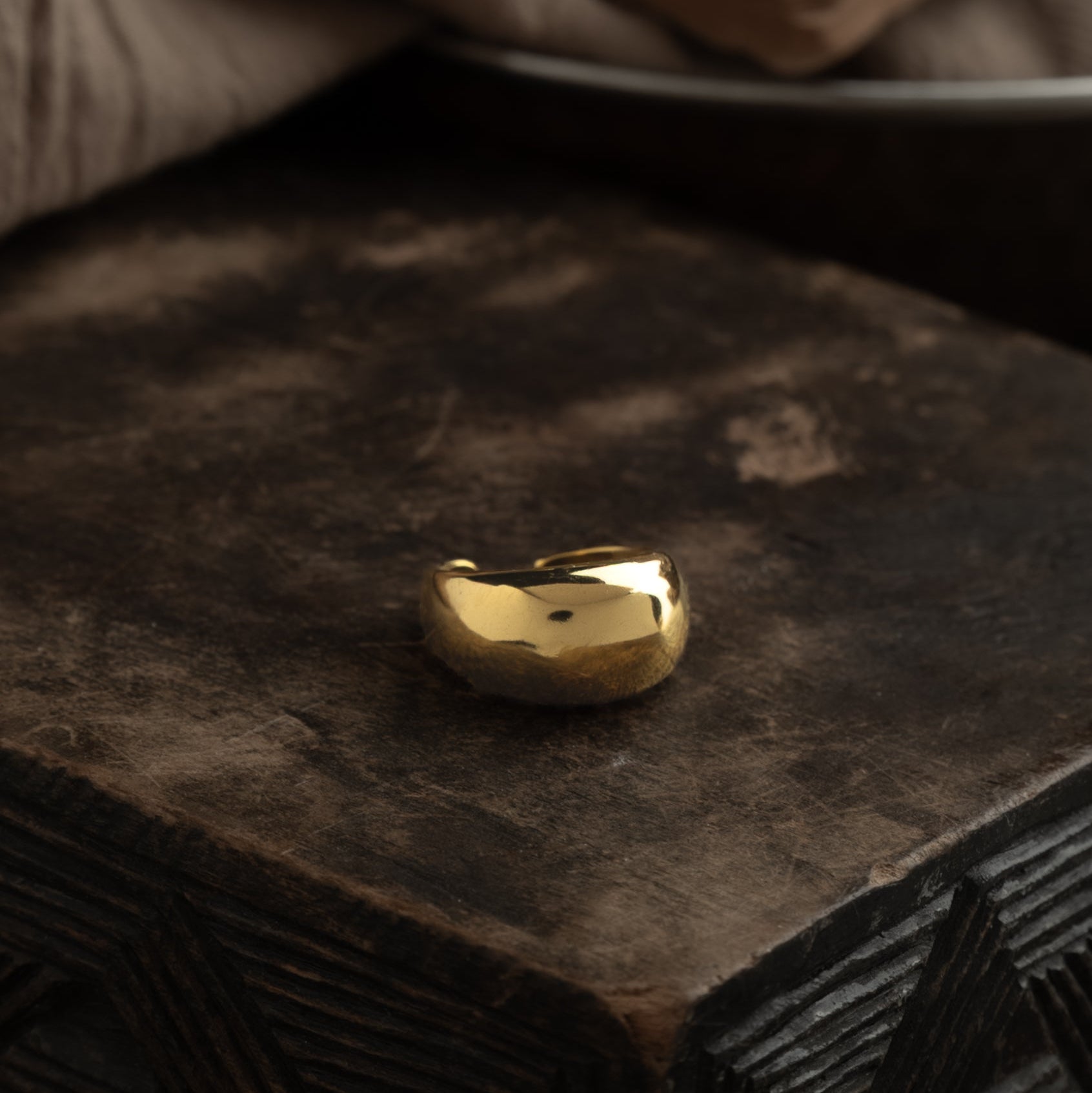 Oro gold ring - Magnetica