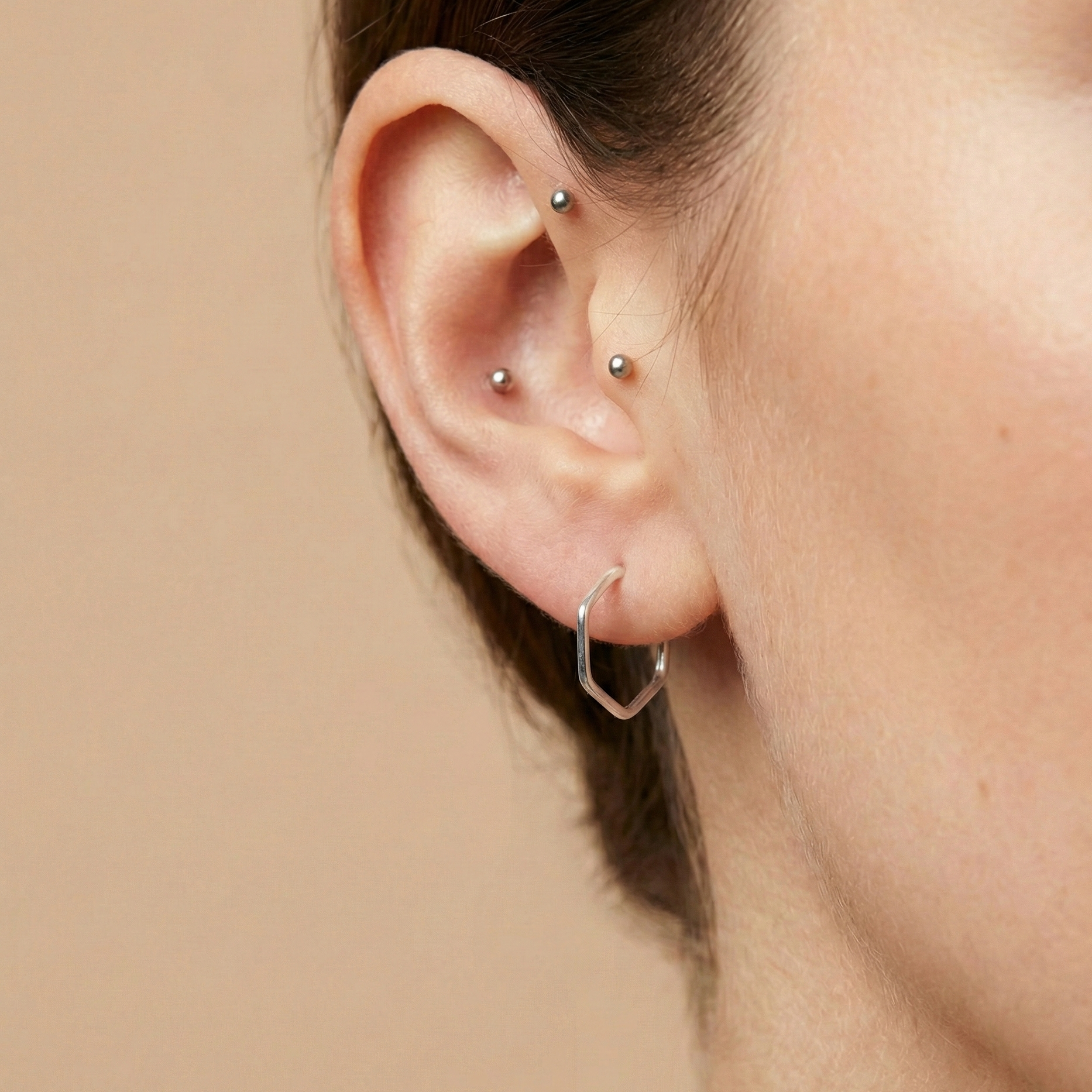  עגילי חישוק כסף hexagon - Magnetica Jewelry