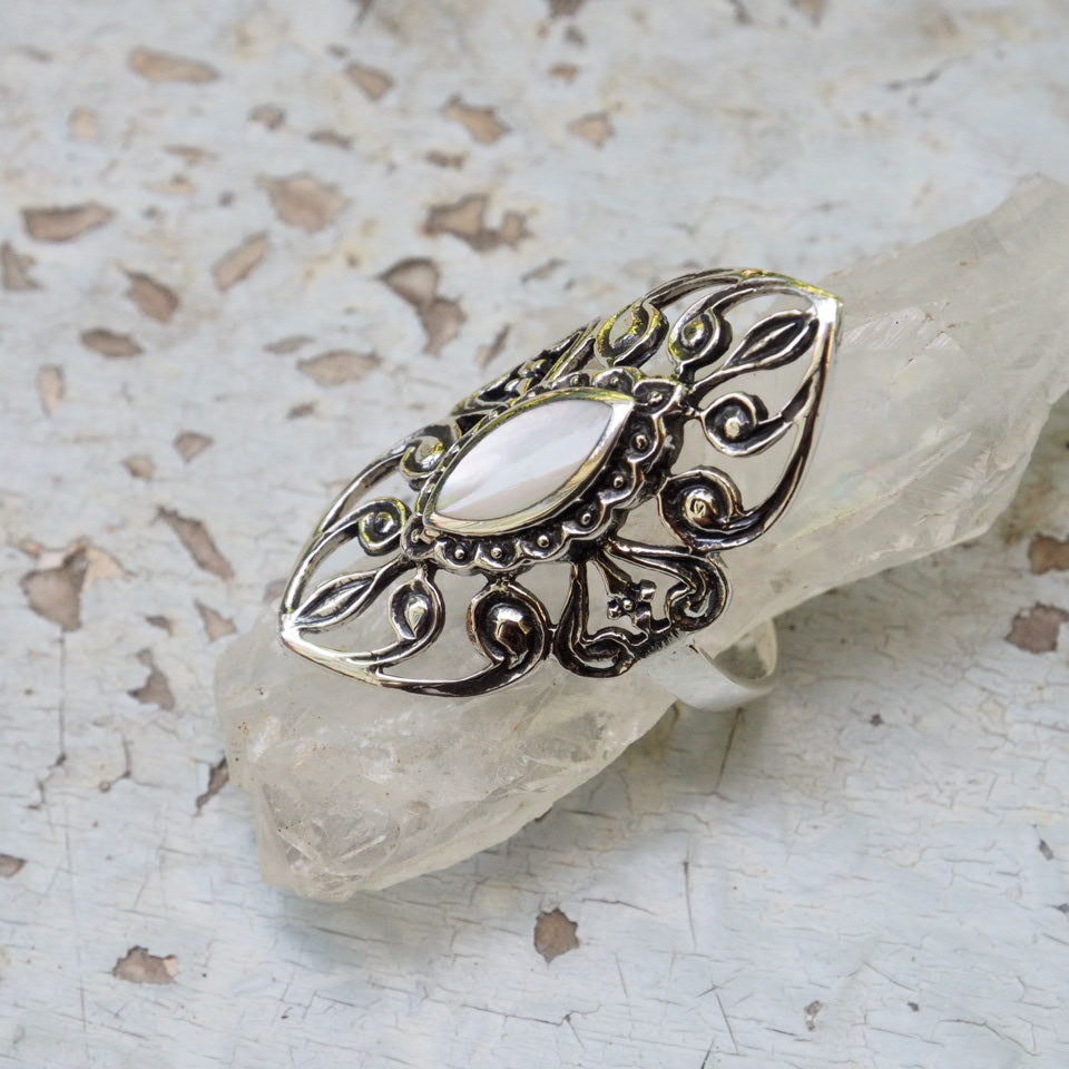 forest pearl silver ring - Magnetica