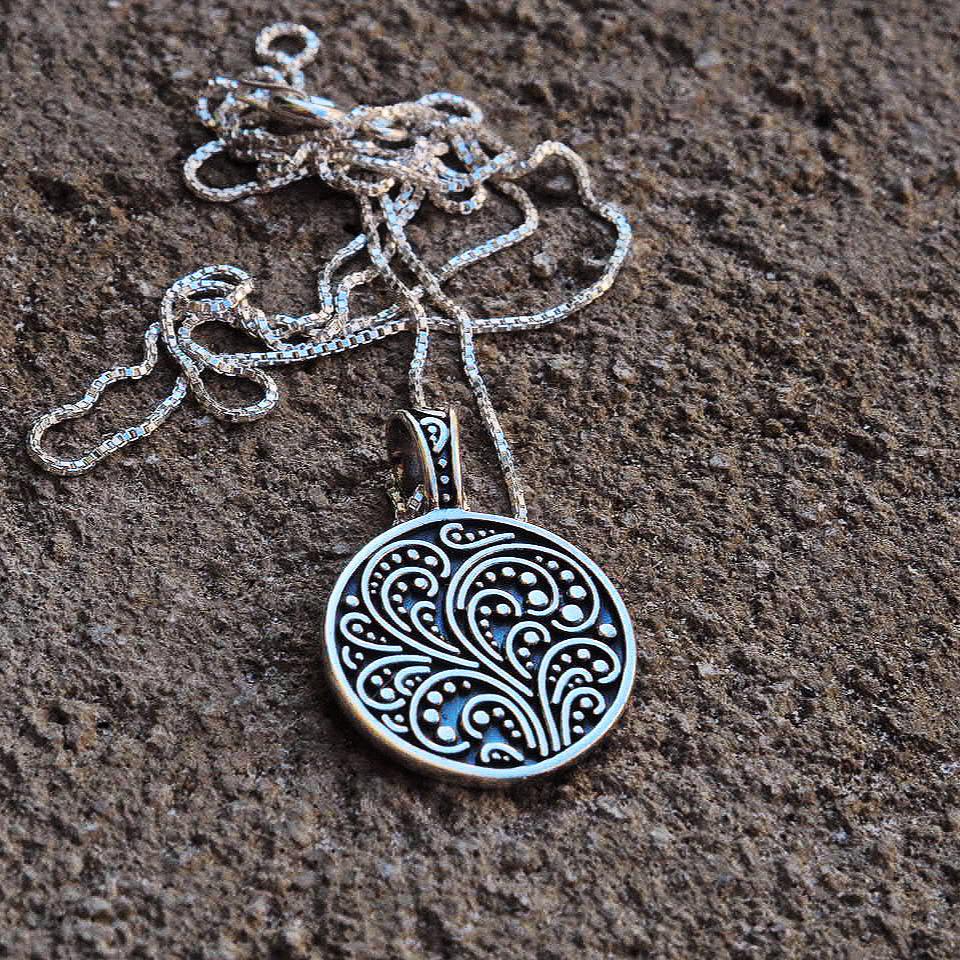 Blossom Dew silver necklace