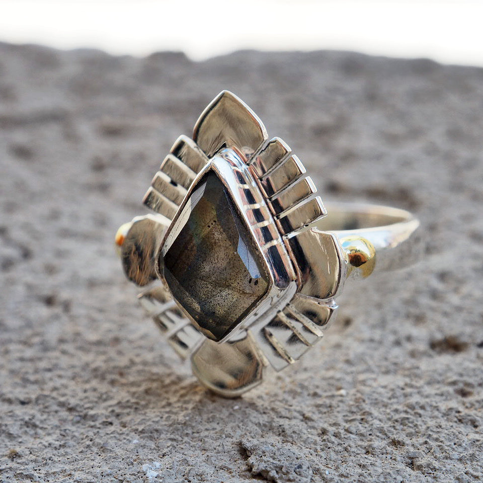 maya labradorite sterling silver ring