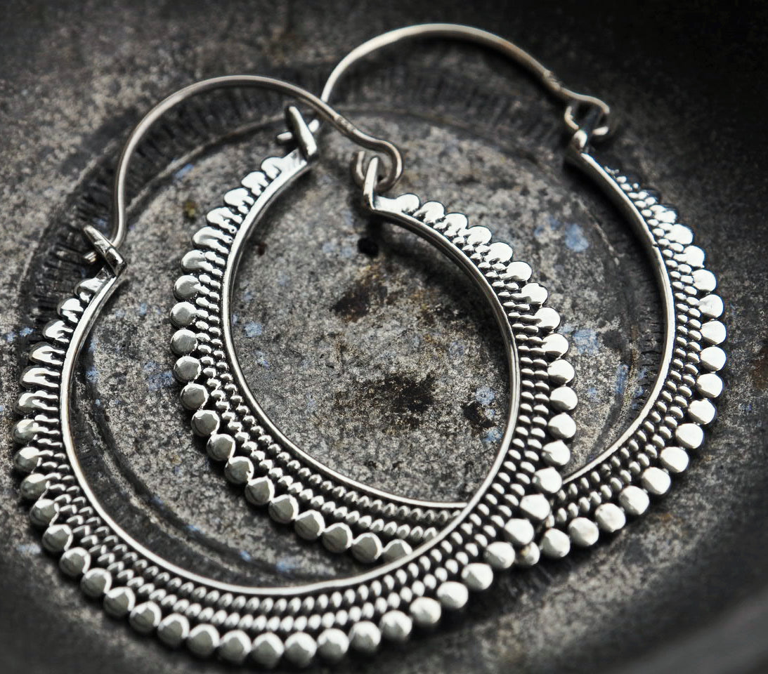 Artemis Silver hoop earrings