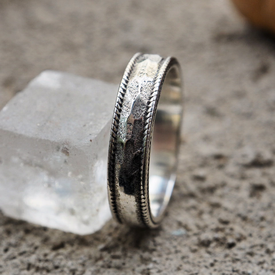 Annapurna sterling silver ring