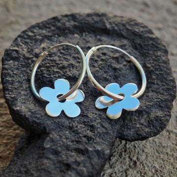 Geranium Silver hoop earrings