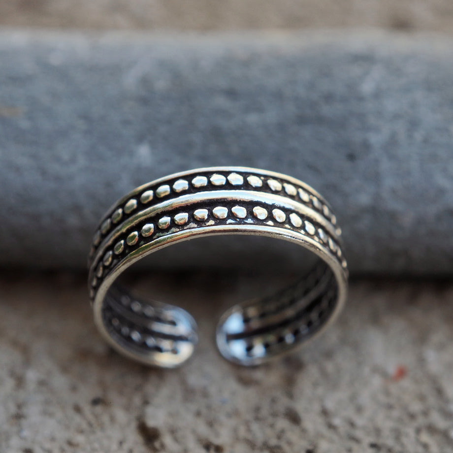 Chaos silver small adjustable ring