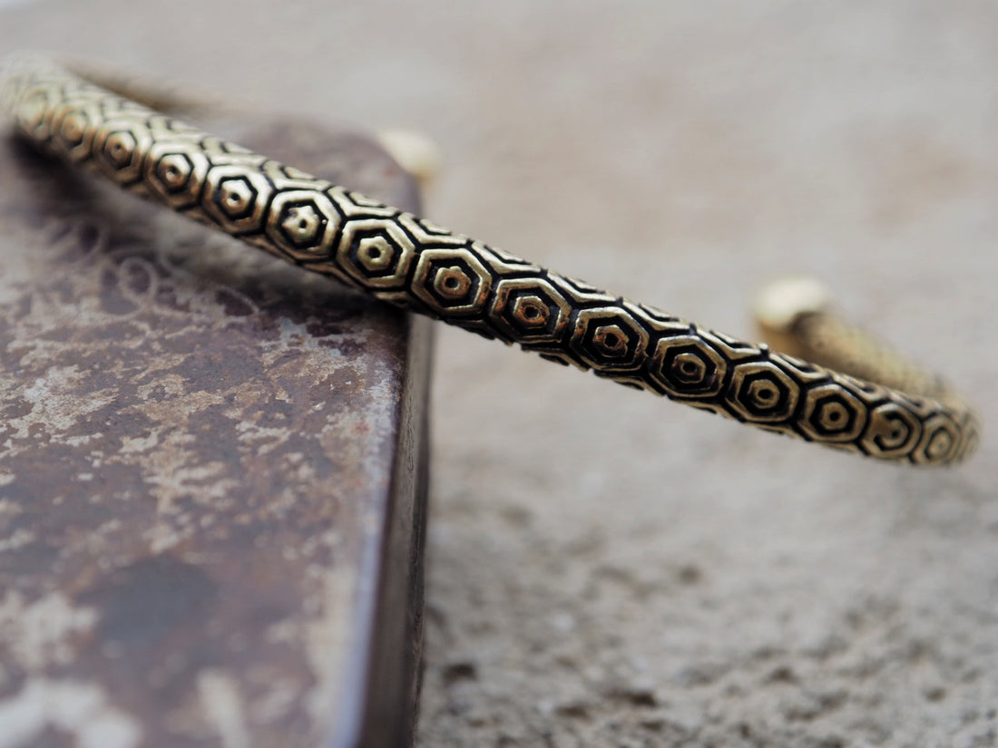 Toubkal brass adjustable cuff bracelet - Magnetica