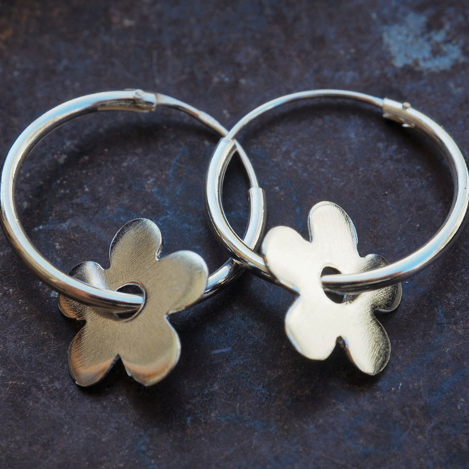 Geranium Silver hoop earrings