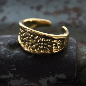 Embera gold ring