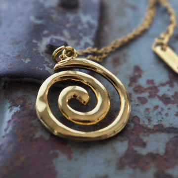 spiral gold necklace