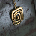 medallion gold necklace - Magnetica