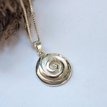 Selen silver necklace