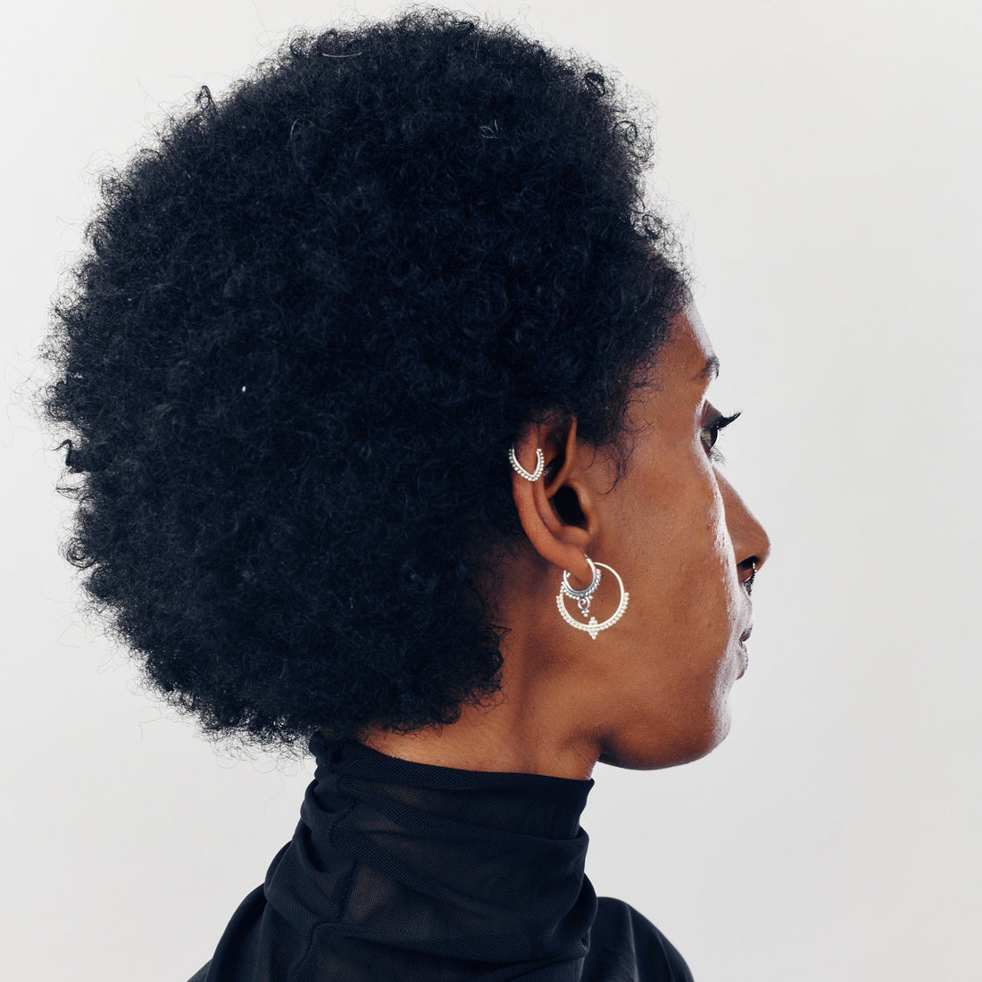 Petunia Silver hoop earrings