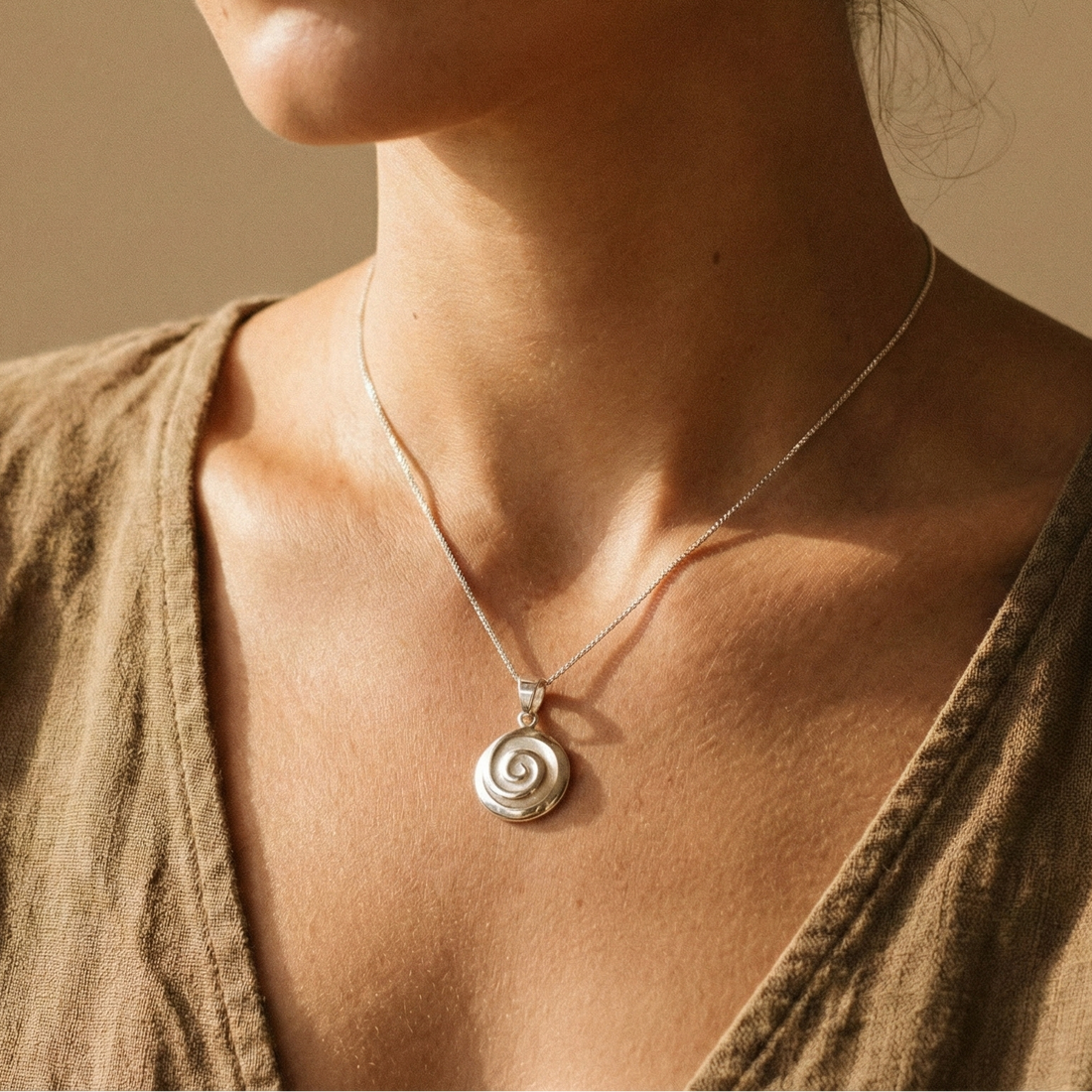 Selen pearl silver necklace