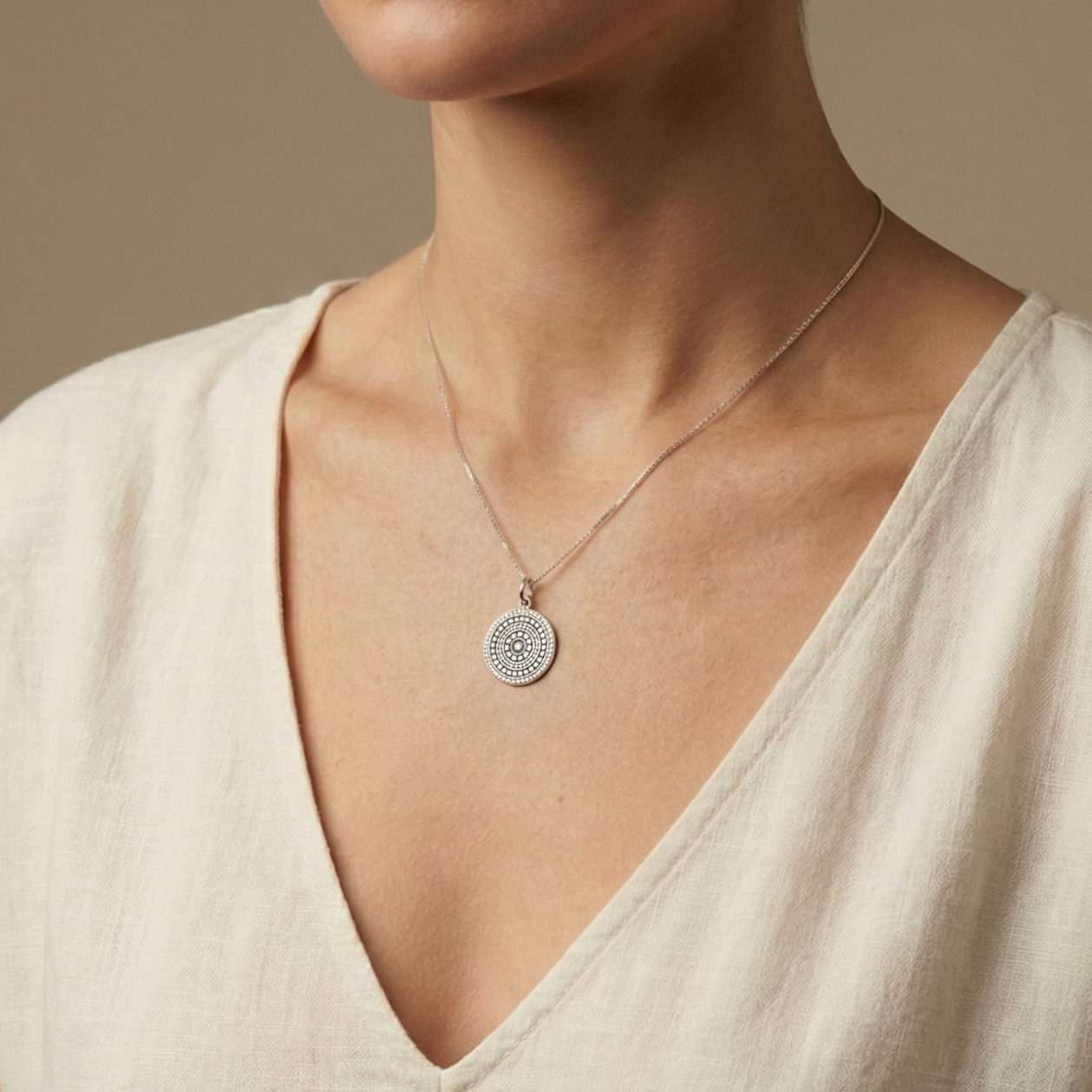 Bloom Charm silver necklace - Magnetica