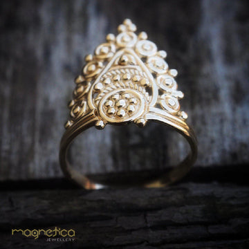 Crown mandala 18.K gold-plated filigree ring-ring-Magnetica