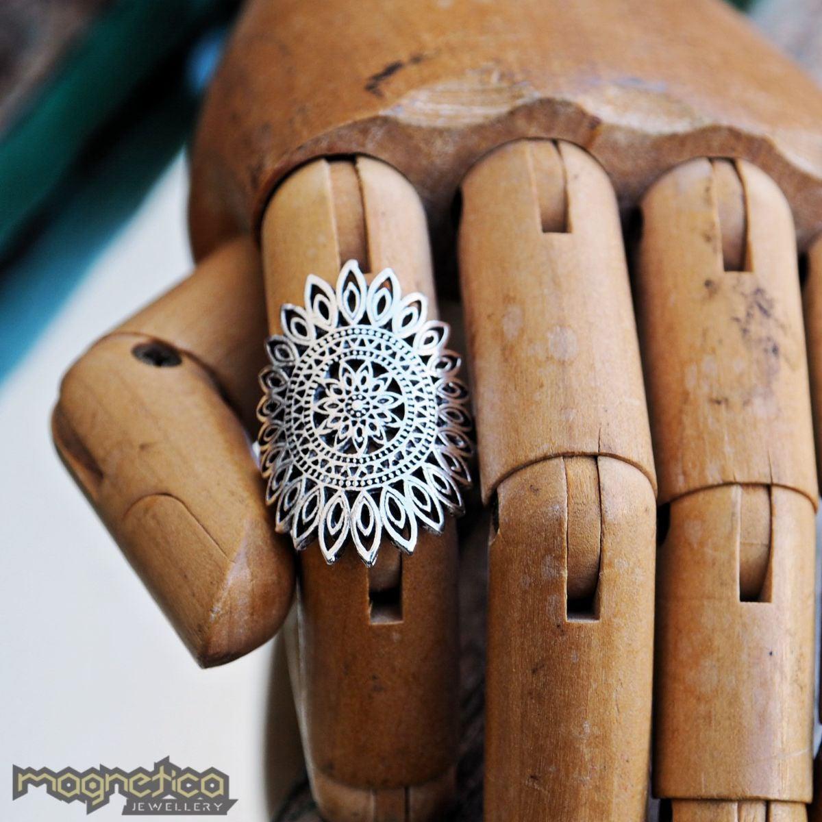 Fractal love sterling silver ring-ring-Magnetica