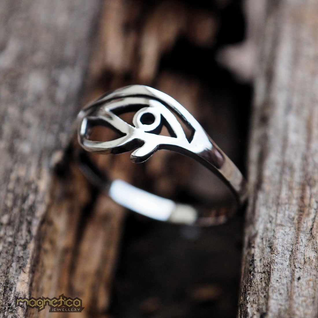 Eye of Horus dainty silver ring