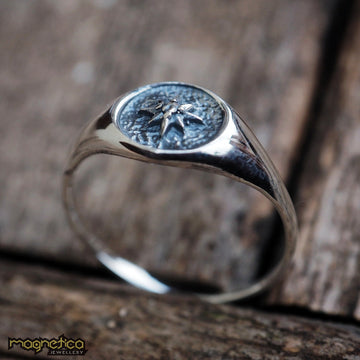 Star floral signet silver ring