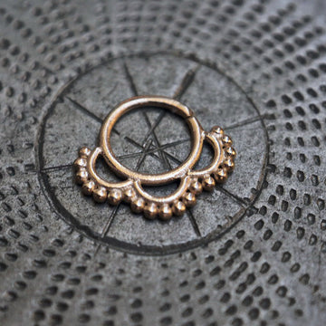 gold plated small flower piercing ring