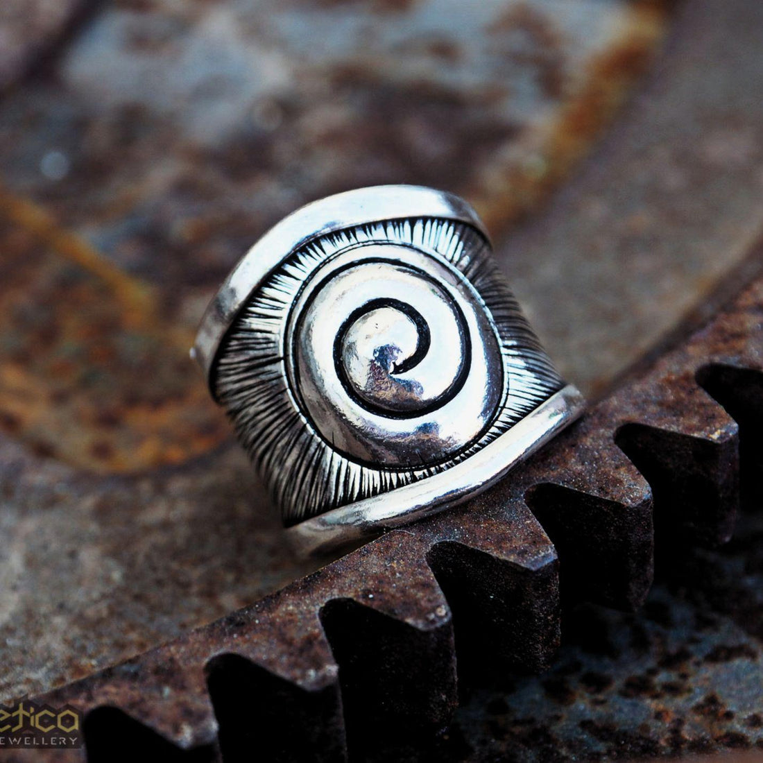 Sacred spiral-A-sterling silver adjustable ring-ring-Magnetica