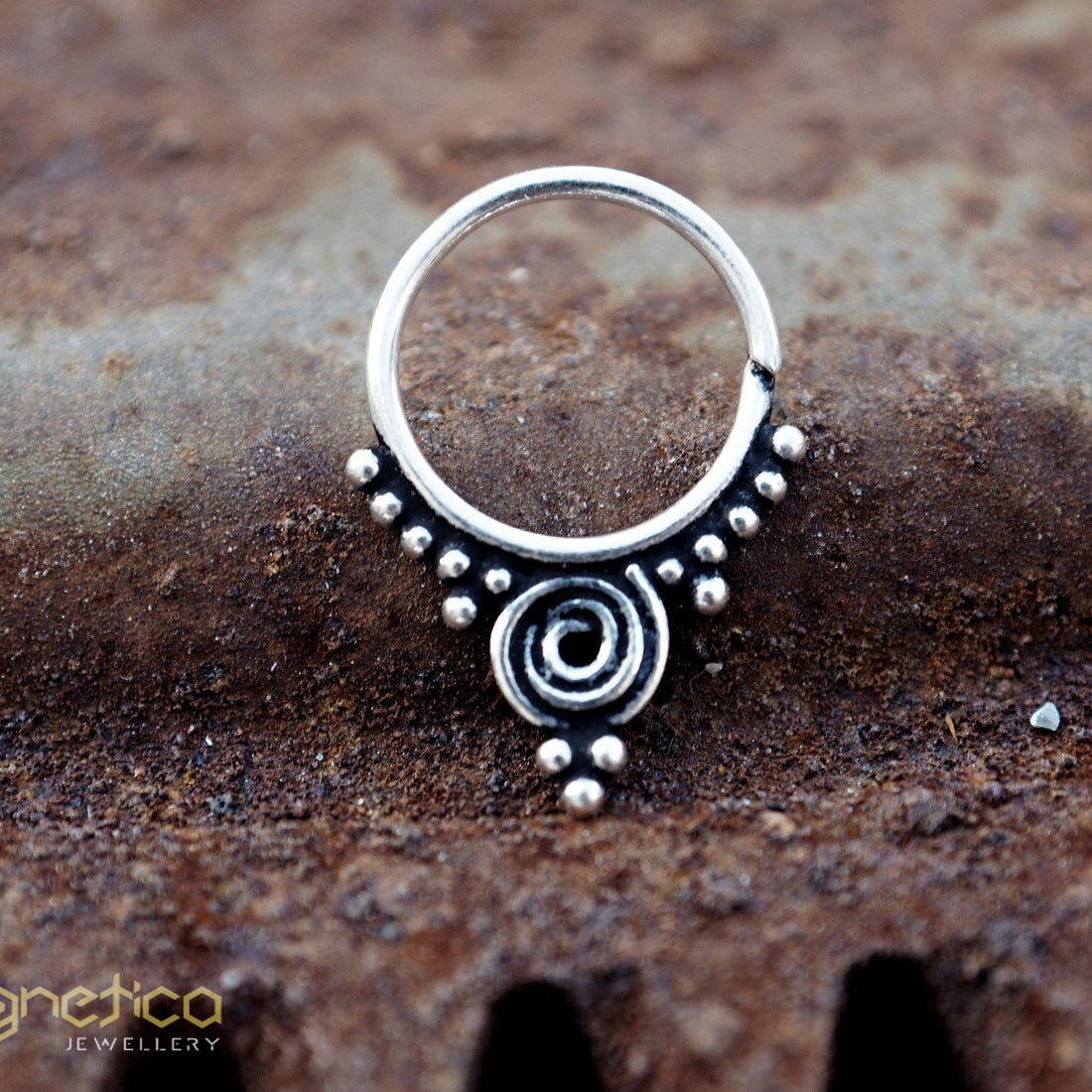 Spiral tribal silver septum piercing ring-piercing-Magnetica