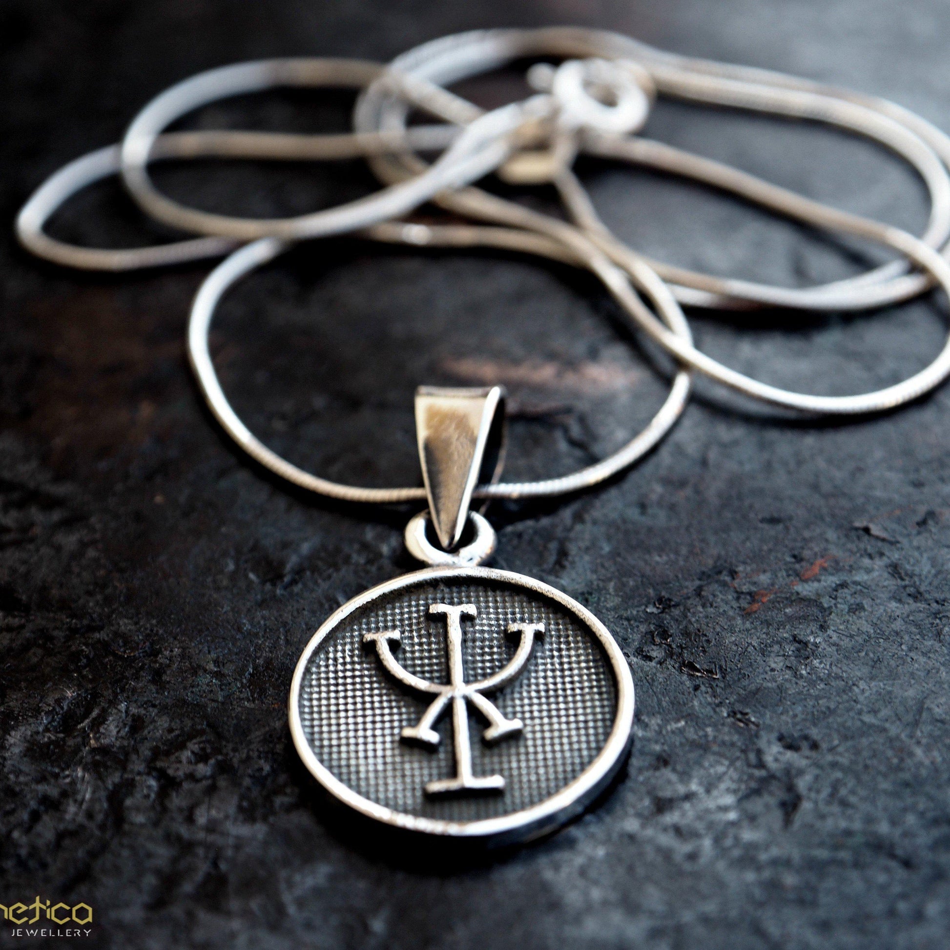 The success Rune symbol ⫚ silver necklace-necklace-Magnetica