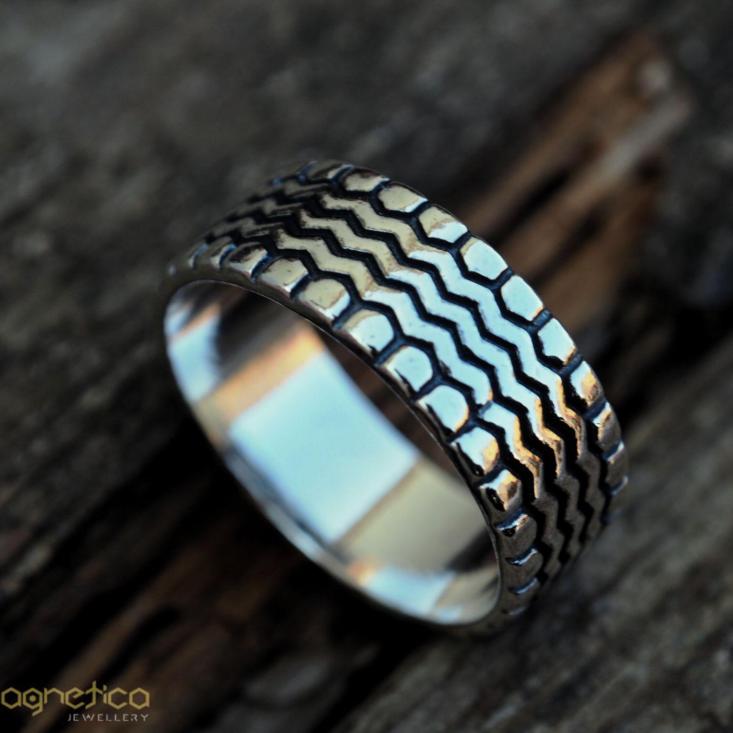 Yakuza sterling silver ring-ring-Magnetica