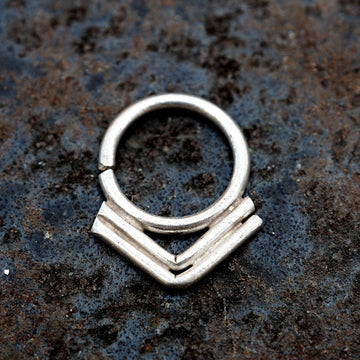 Silver triangles piercing ring